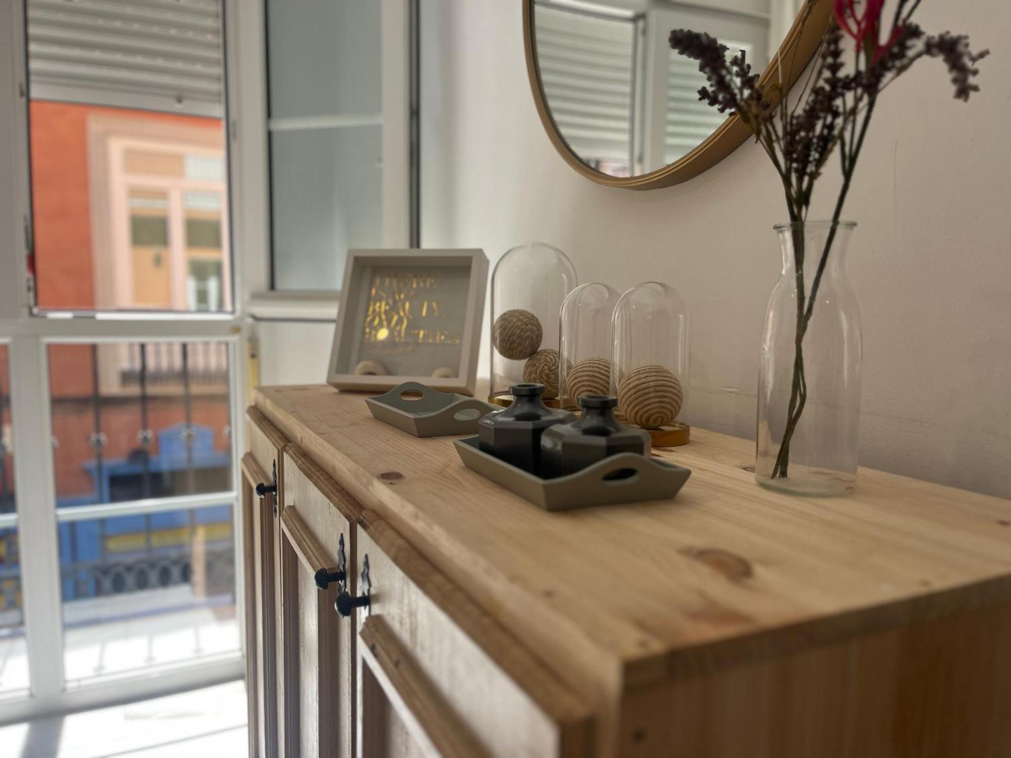 Homely Malaga Atarazanas מראה חיצוני תמונה